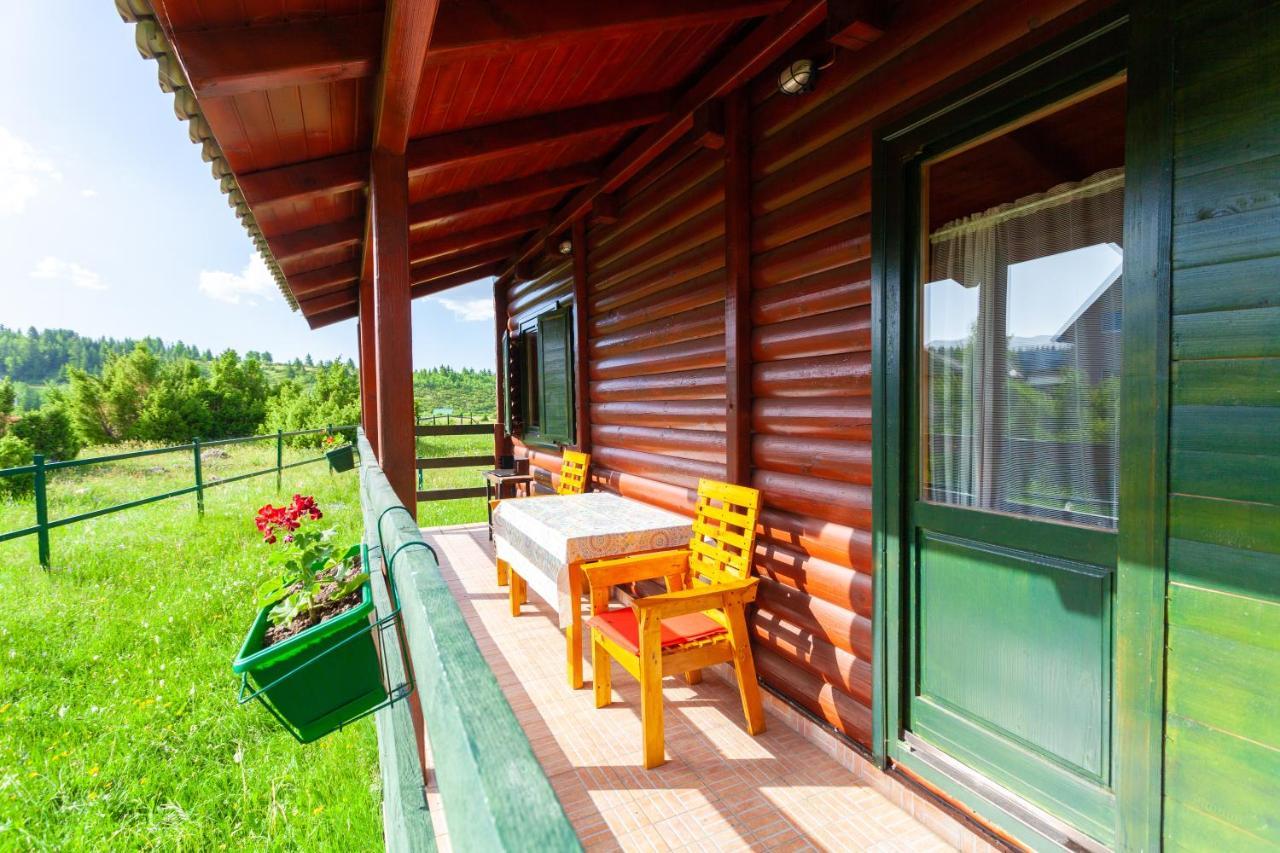 Family Lux Apartments Жабляк Экстерьер фото