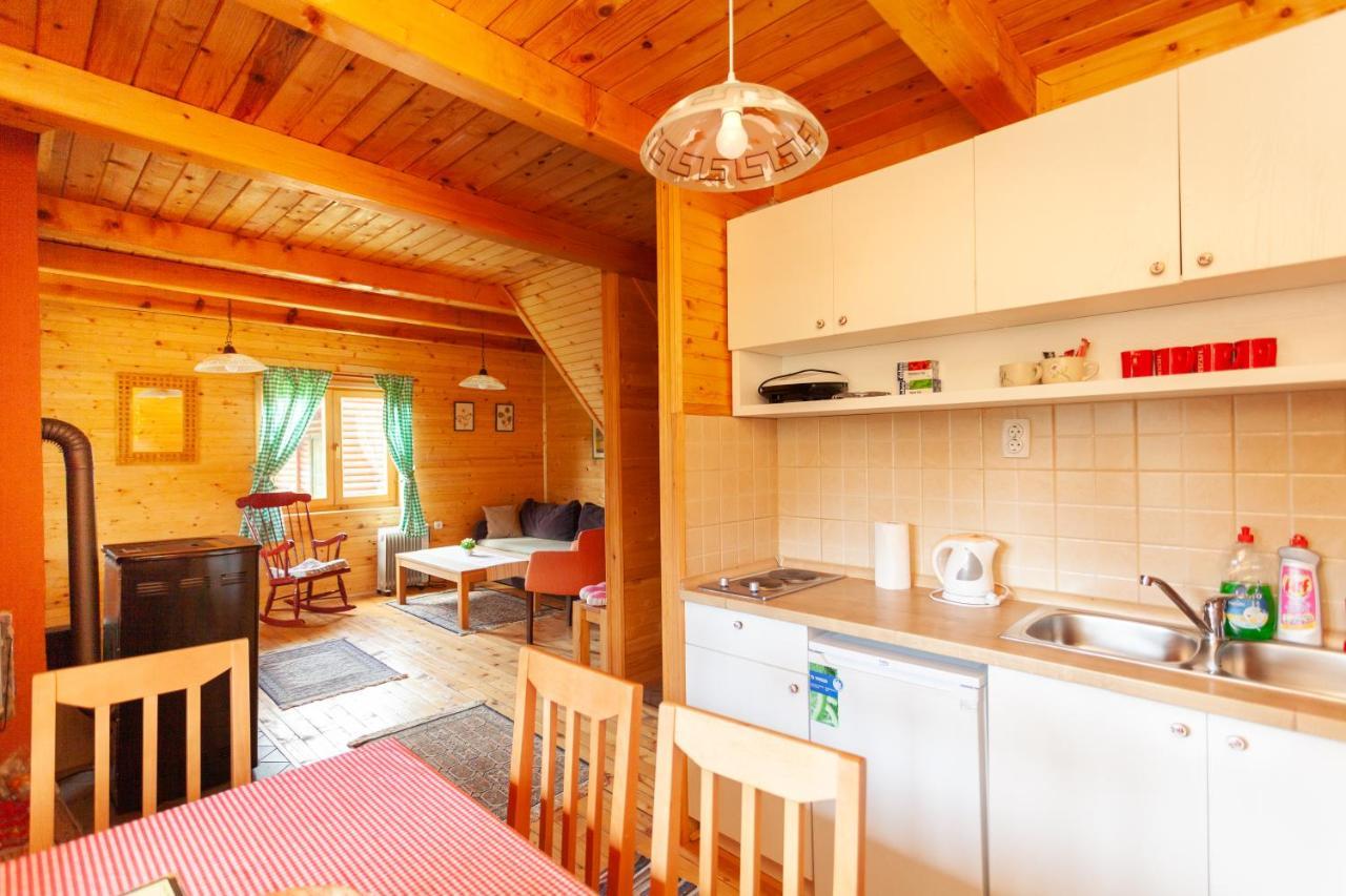 Family Lux Apartments Жабляк Экстерьер фото