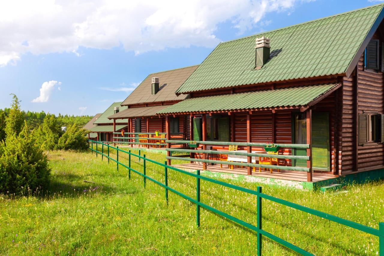 Family Lux Apartments Жабляк Экстерьер фото