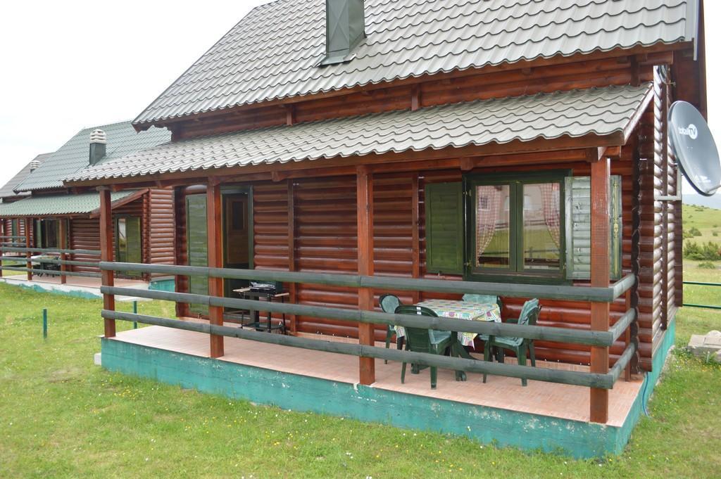 Family Lux Apartments Жабляк Экстерьер фото