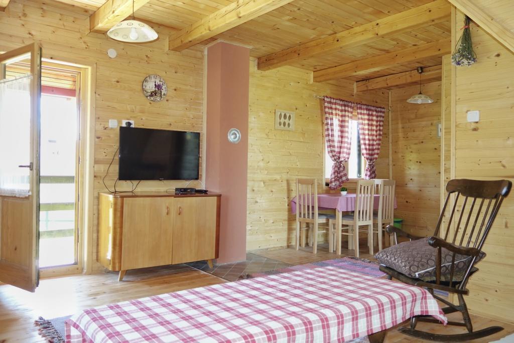 Family Lux Apartments Жабляк Экстерьер фото